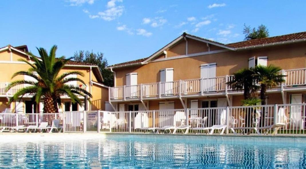 Ferienwohnung Petit Oasis Avec Piscine Anglet Exterior foto