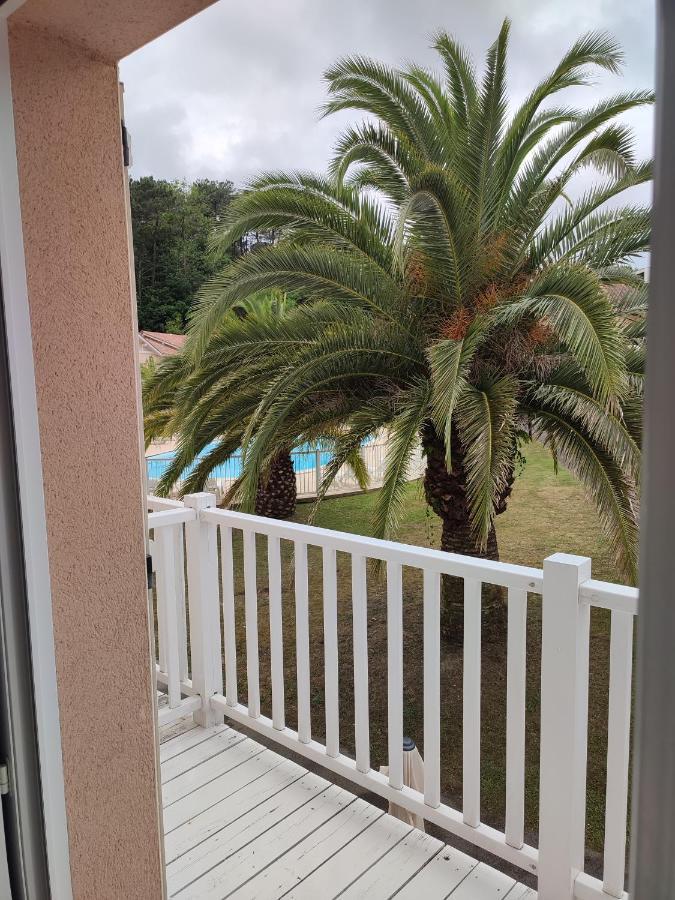 Ferienwohnung Petit Oasis Avec Piscine Anglet Exterior foto